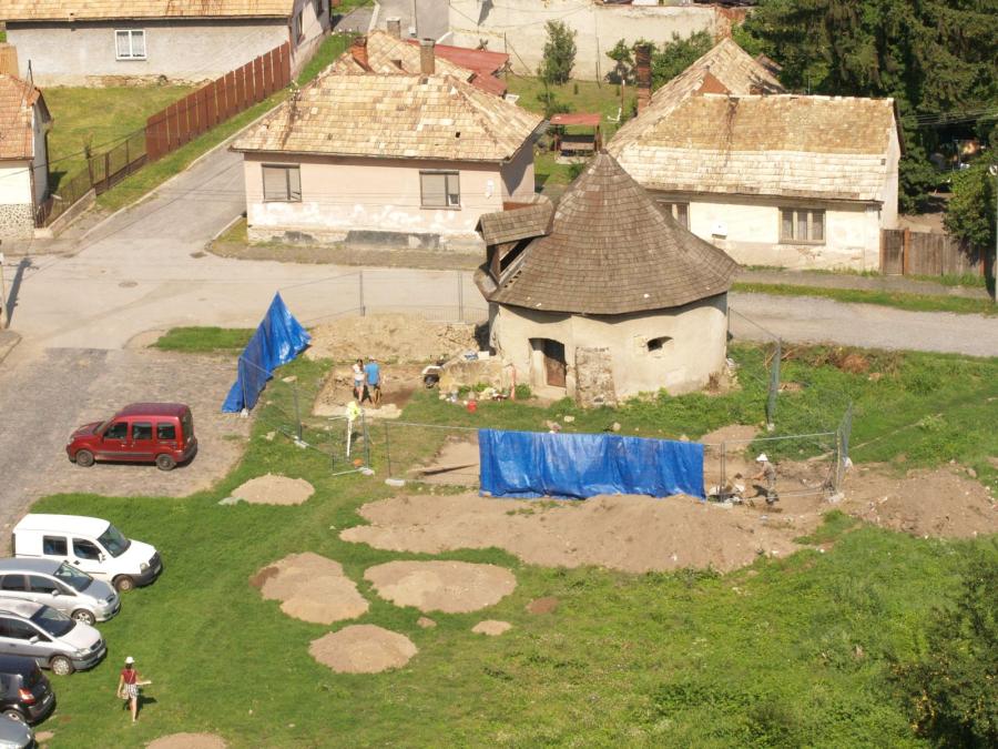 Pohľad na poslednú zachovalú hradbu mestského opevnenia Fotogaléria