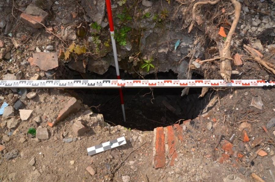 Novoveká studňa pred začistením Fotogaléria