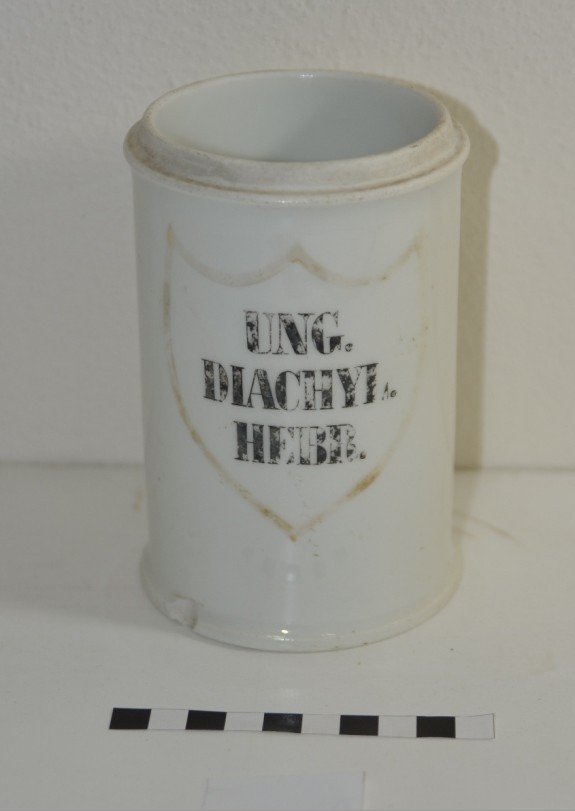 Porcelánová lekárenská dóza na bylinky – 20. sto Fotogaléria