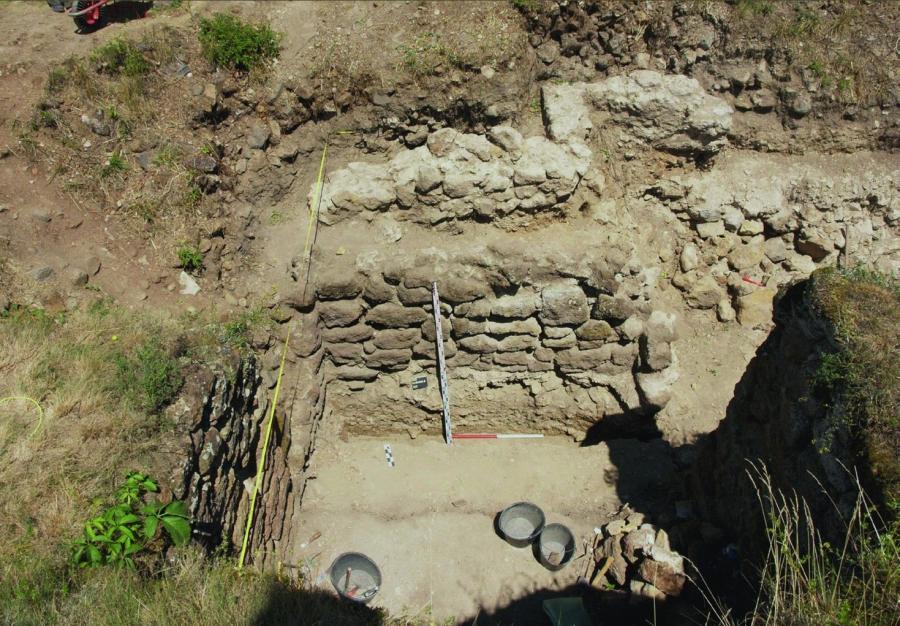 Kazemata č. III. po dočistení základov muriva zo 17. stor. Fotogaléria