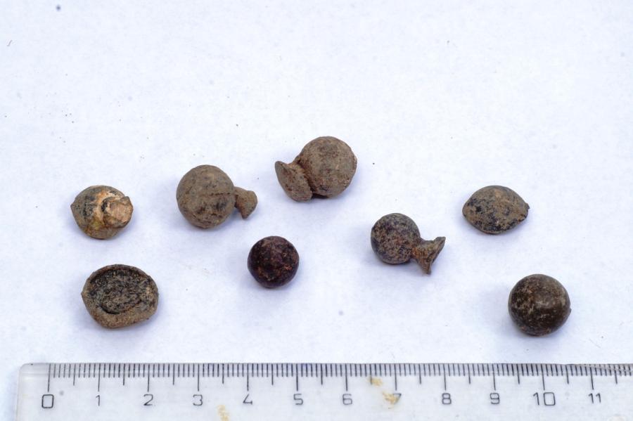 Olovené guľky do pušky, 16. – 17. stor Fotogaléria